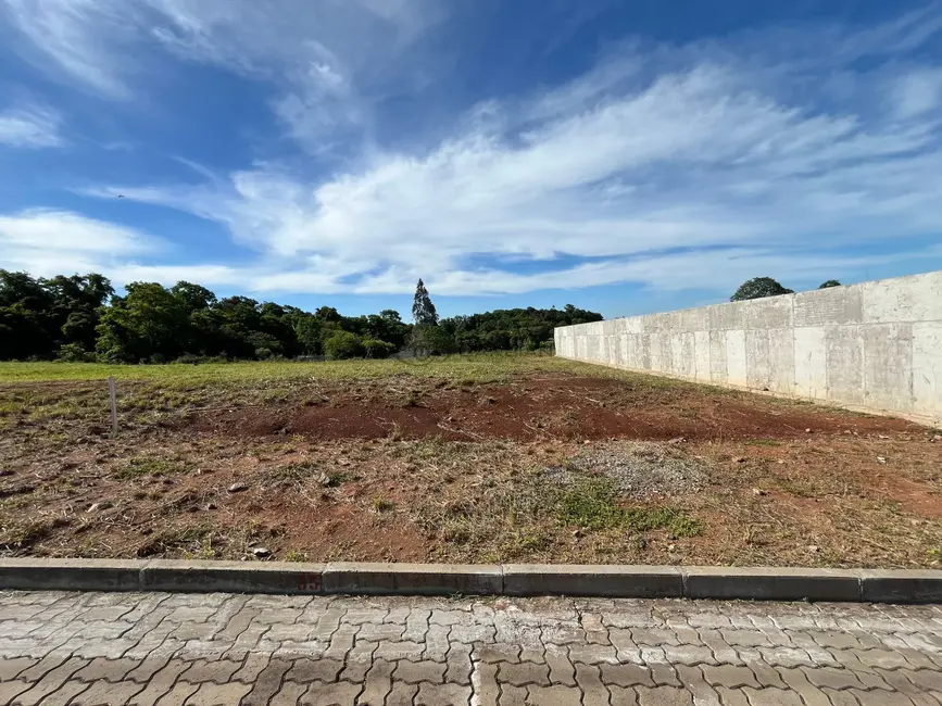 Foto 1 de Terreno / Lote à venda, 328m2 em Linha Santa Cruz, Santa Cruz Do Sul - RS