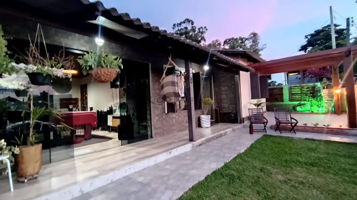 Casa com 3 quartos à venda, 111m2 em São João, Santa Cruz Do Sul - RS - imagem 5 Foto 5 de Casa com 3 quartos à venda, 111m2 em São João, Santa Cruz Do Sul - RS