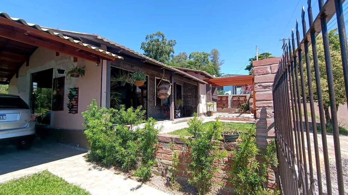 Casa com 3 quartos à venda, 111m2 em São João, Santa Cruz Do Sul - RS - imagem 7 Foto 7 de Casa com 3 quartos à venda, 111m2 em São João, Santa Cruz Do Sul - RS