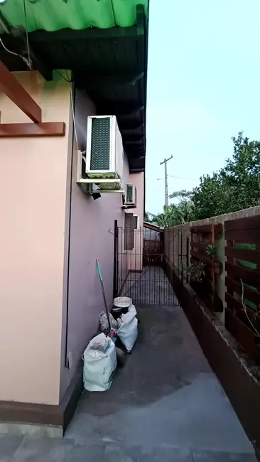 Casa com 3 quartos à venda, 111m2 em São João, Santa Cruz Do Sul - RS - imagem 8 Foto 8 de Casa com 3 quartos à venda, 111m2 em São João, Santa Cruz Do Sul - RS