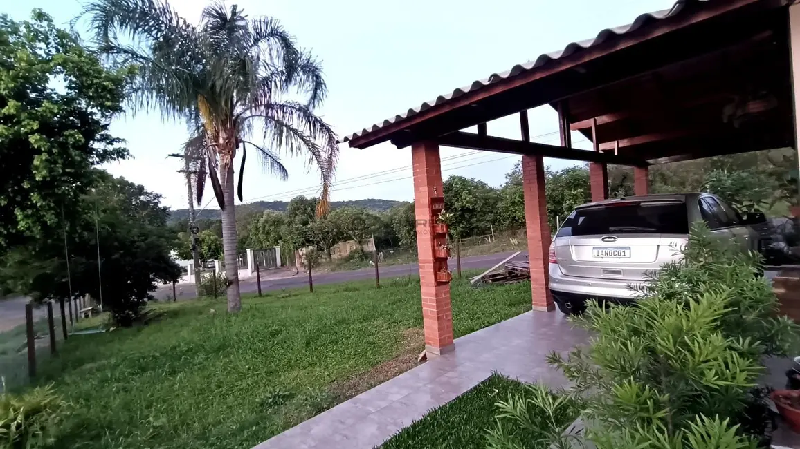 Casa com 3 quartos à venda, 111m2 em São João, Santa Cruz Do Sul - RS - imagem 3 Foto 3 de Casa com 3 quartos à venda, 111m2 em São João, Santa Cruz Do Sul - RS