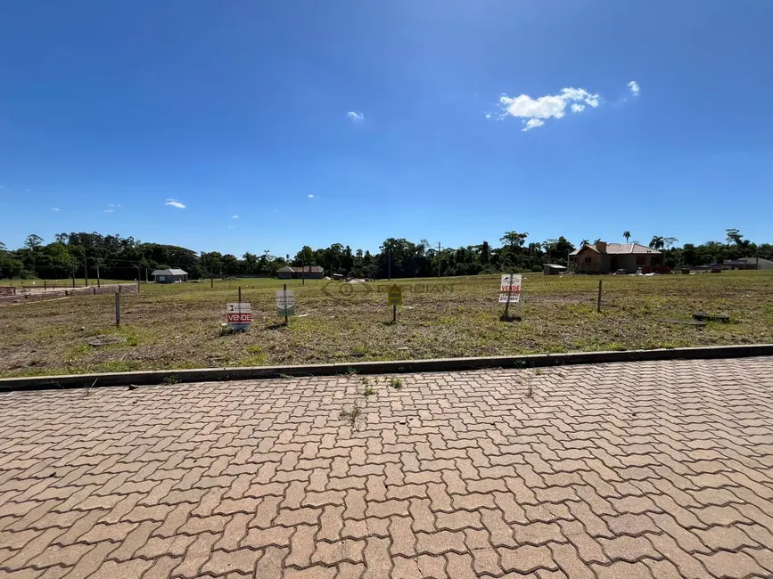 Foto 1 de Terreno / Lote à venda, 300m2 em Linha Santa Cruz, Santa Cruz Do Sul - RS
