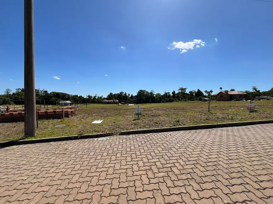 Foto 1 de Terreno / Lote à venda, 300m2 em Linha Santa Cruz, Santa Cruz Do Sul - RS