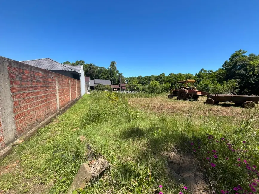 Foto 2 de Terreno / Lote à venda, 340m2 em Linha Santa Cruz, Santa Cruz Do Sul - RS