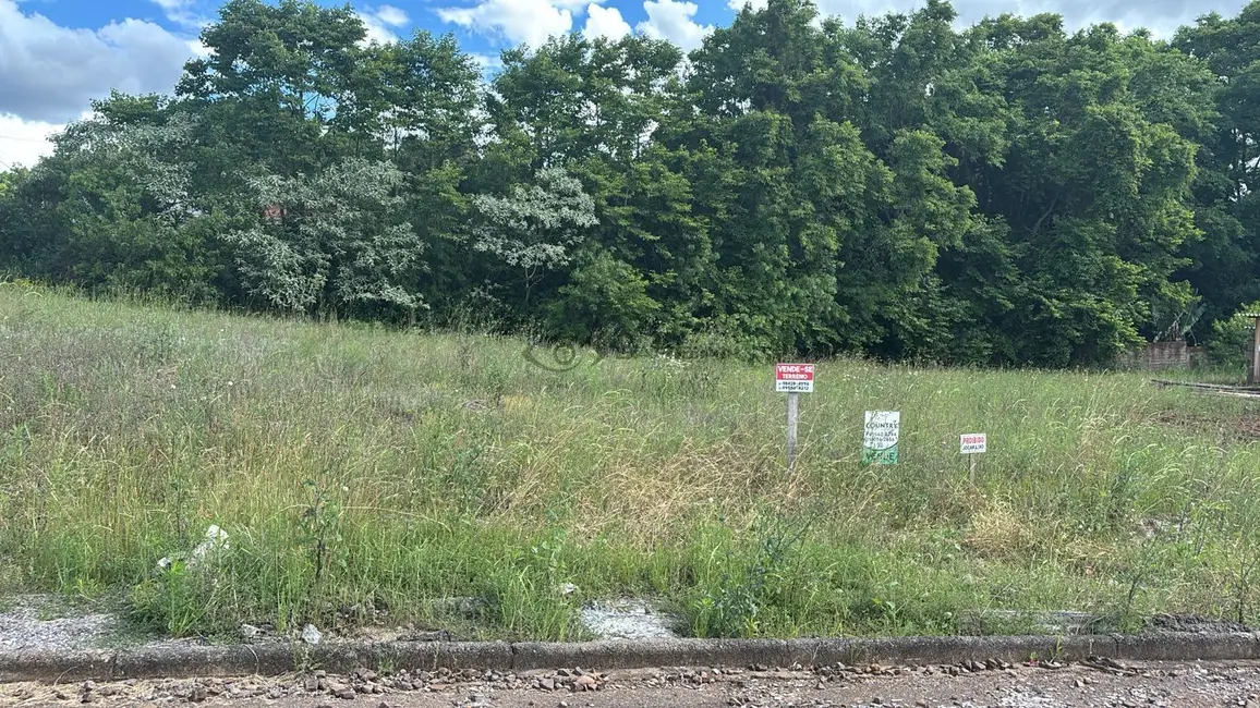 Foto 1 de Terreno / Lote à venda, 300m2 em Linha Santa Cruz, Santa Cruz Do Sul - RS