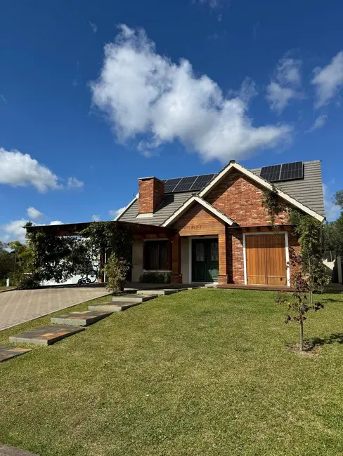 Foto 1 de Casa com 3 quartos à venda, 196m2 em Country, Santa Cruz Do Sul - RS