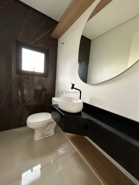 Foto 6 de Casa com 3 quartos à venda, 235m2 em Country, Santa Cruz Do Sul - RS