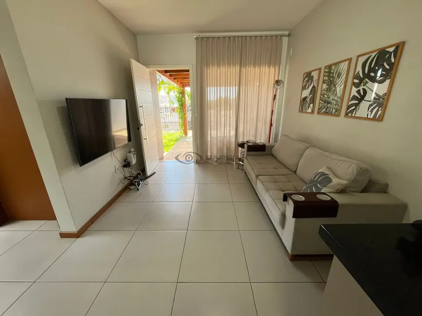 Foto 2 de Casa com 2 quartos à venda, 81m2 em João Alves, Santa Cruz Do Sul - RS