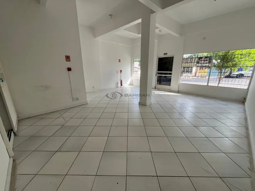 Foto 2 de Loja com 2 quartos à venda, 136m2 em Centro, Santa Cruz Do Sul - RS