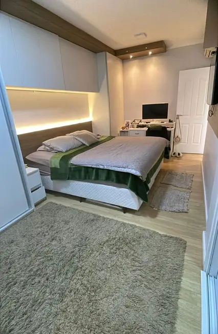 Apartamento com 2 quartos à venda, 73m2 em Castelo Branco, Santa Cruz Do Sul - RS - imagem 4 Foto 4 de Apartamento com 2 quartos à venda, 73m2 em Castelo Branco, Santa Cruz Do Sul - RS