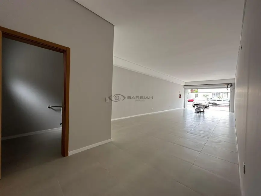 Foto 2 de Loja com 1 quarto à venda, 75m2 em Centro, Santa Cruz Do Sul - RS