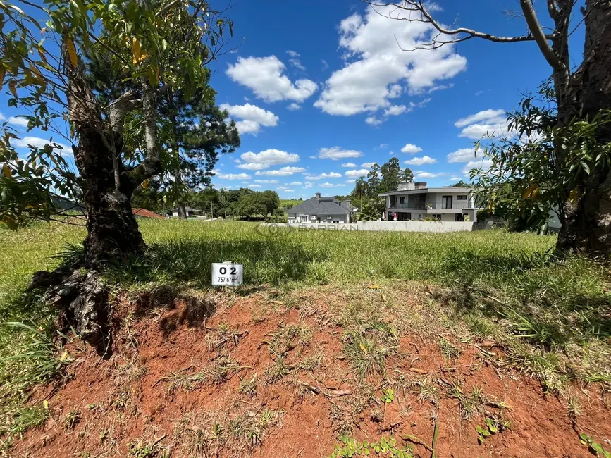 Terreno / Lote à venda, 758m2 em Country, Santa Cruz Do Sul - RS - imagem 1 Foto 1 de Terreno / Lote à venda, 758m2 em Country, Santa Cruz Do Sul - RS