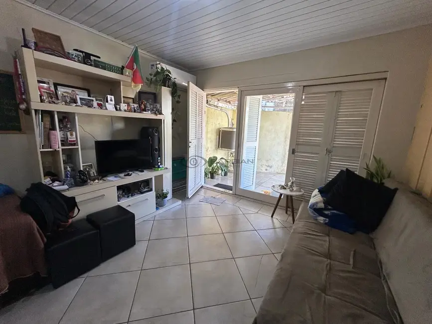 Foto 3 de Terreno / Lote à venda, 287m2 em Santo Inácio, Santa Cruz Do Sul - RS