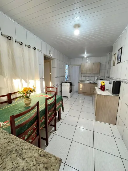 Casa com 3 quartos à venda, 93m2 em São João, Santa Cruz Do Sul - RS - imagem 7 Foto 7 de Casa com 3 quartos à venda, 93m2 em São João, Santa Cruz Do Sul - RS