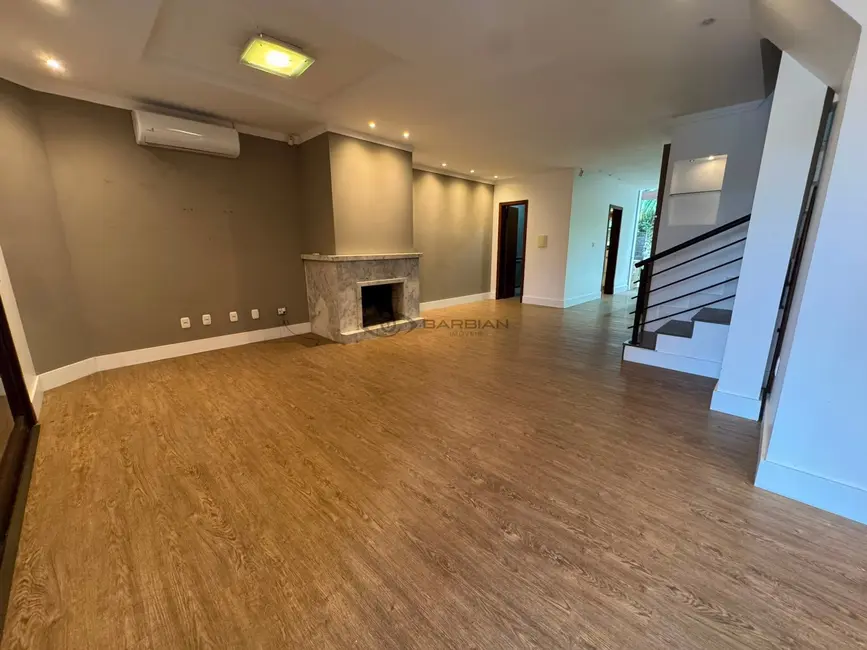 Apartamento com 3 quartos à venda, 126m2 em Santo Inácio, Santa Cruz Do Sul - RS - imagem 1 Foto 1 de Apartamento com 3 quartos à venda, 126m2 em Santo Inácio, Santa Cruz Do Sul - RS