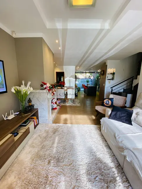 Foto 9 de Apartamento com 3 quartos à venda, 126m2 em Santo Inácio, Santa Cruz Do Sul - RS