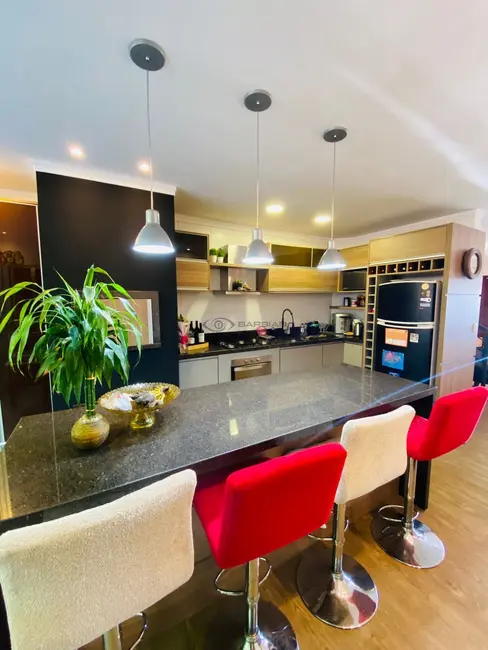 Foto 1 de Apartamento com 3 quartos à venda, 126m2 em Santo Inácio, Santa Cruz Do Sul - RS