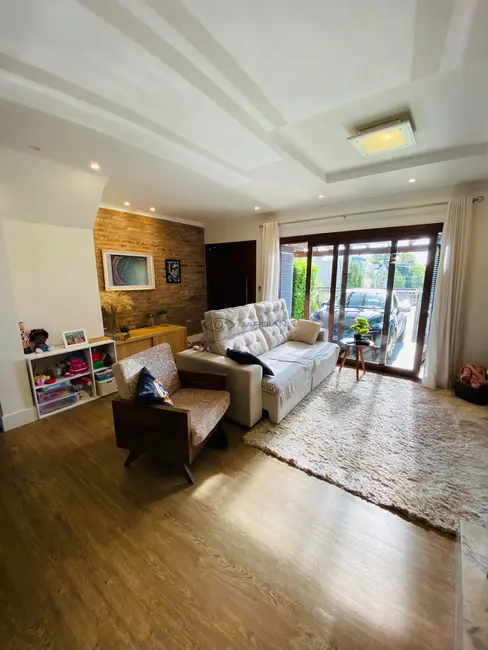 Foto 3 de Apartamento com 3 quartos à venda, 126m2 em Santo Inácio, Santa Cruz Do Sul - RS