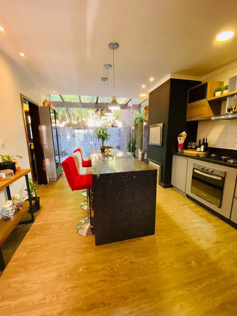 Foto 2 de Apartamento com 3 quartos à venda, 126m2 em Santo Inácio, Santa Cruz Do Sul - RS