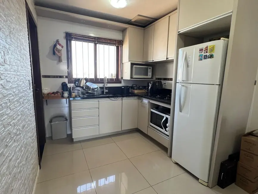 Foto 3 de Casa com 2 quartos à venda, 102m2 em João Alves, Santa Cruz Do Sul - RS