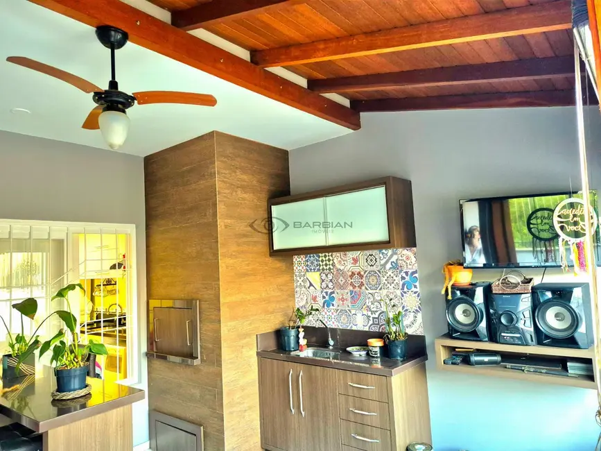 Foto 7 de Apartamento com 2 quartos à venda, 114m2 em Santo Inácio, Santa Cruz Do Sul - RS