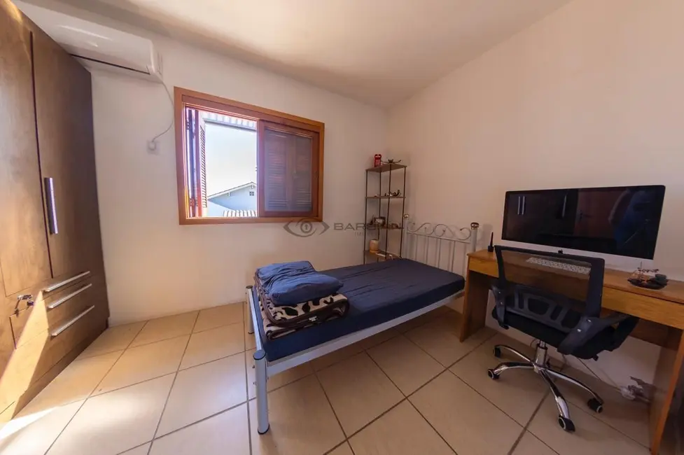 Foto 6 de Apartamento com 2 quartos à venda, 87m2 em Renascença, Santa Cruz Do Sul - RS