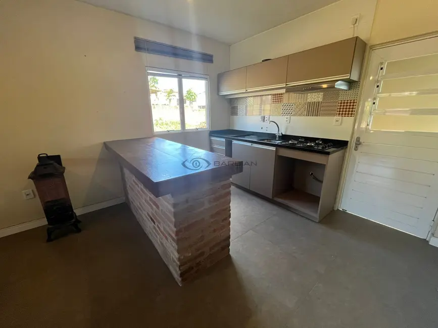 Foto 4 de Casa com 2 quartos à venda, 186m2 em Linha Santa Cruz, Santa Cruz Do Sul - RS