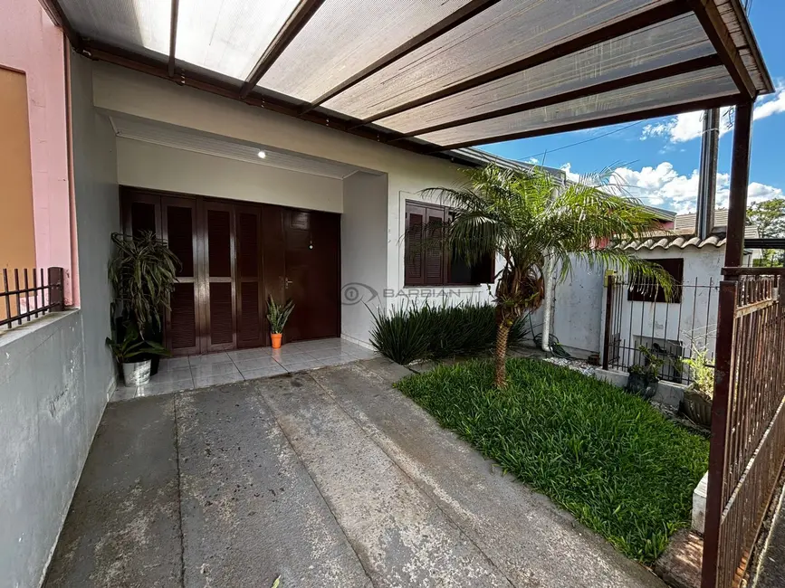 Foto 1 de Casa com 2 quartos à venda, 67m2 em João Alves, Santa Cruz Do Sul - RS
