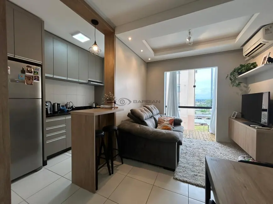 Foto 3 de Apartamento com 2 quartos à venda, 50m2 em Esmeralda, Santa Cruz Do Sul - RS