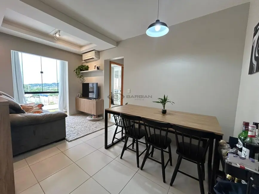 Foto 4 de Apartamento com 2 quartos à venda, 50m2 em Esmeralda, Santa Cruz Do Sul - RS