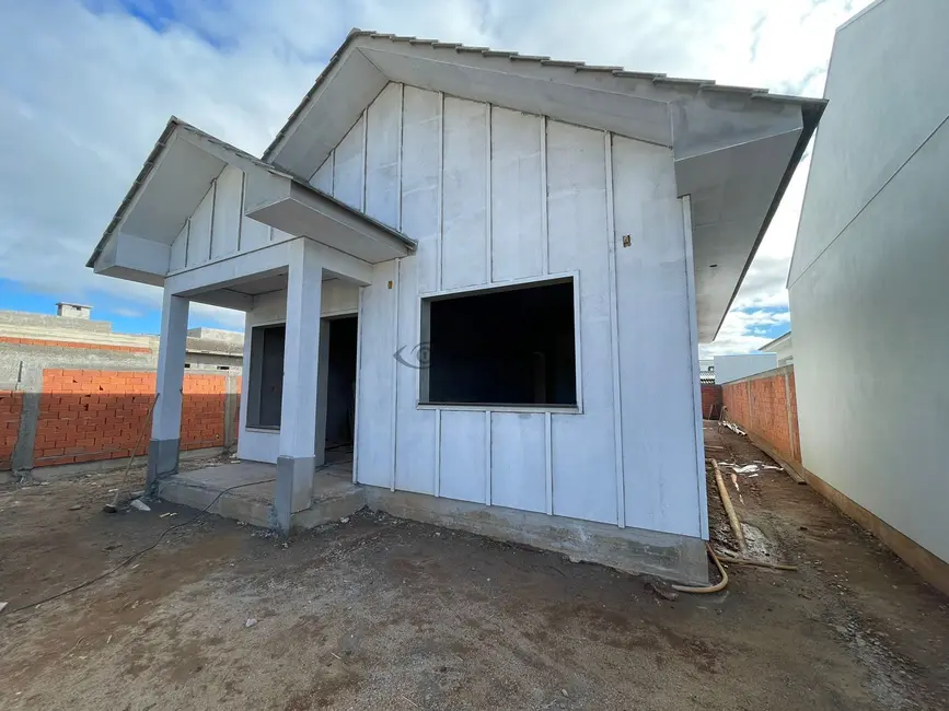 Foto 1 de Casa com 2 quartos à venda, 90m2 em Country, Santa Cruz Do Sul - RS