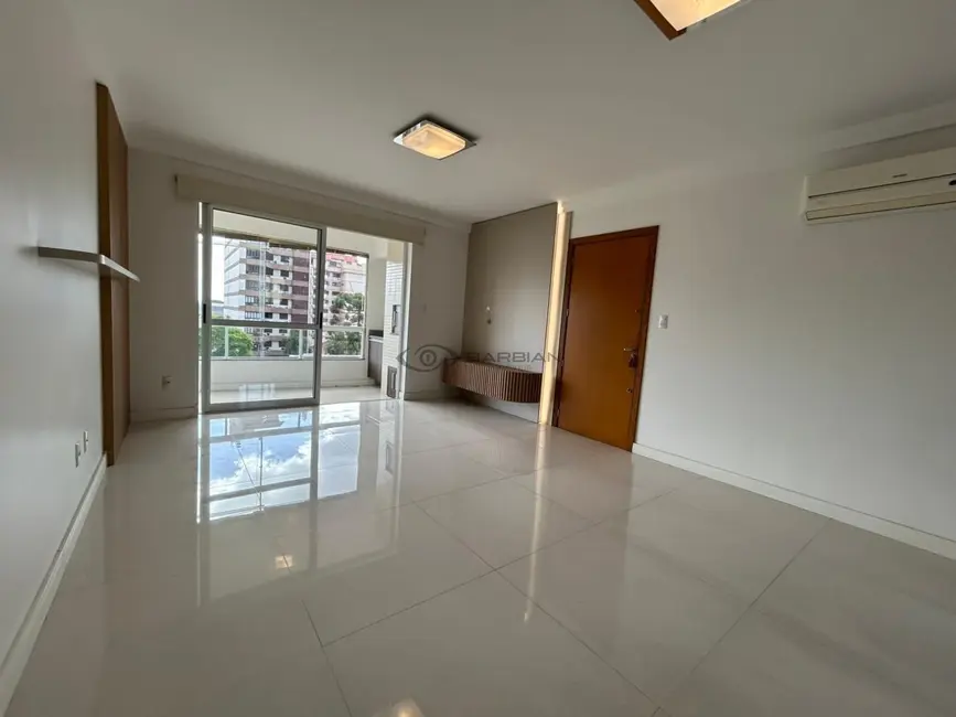 Foto 1 de Apartamento com 3 quartos à venda, 107m2 em Centro, Santa Cruz Do Sul - RS