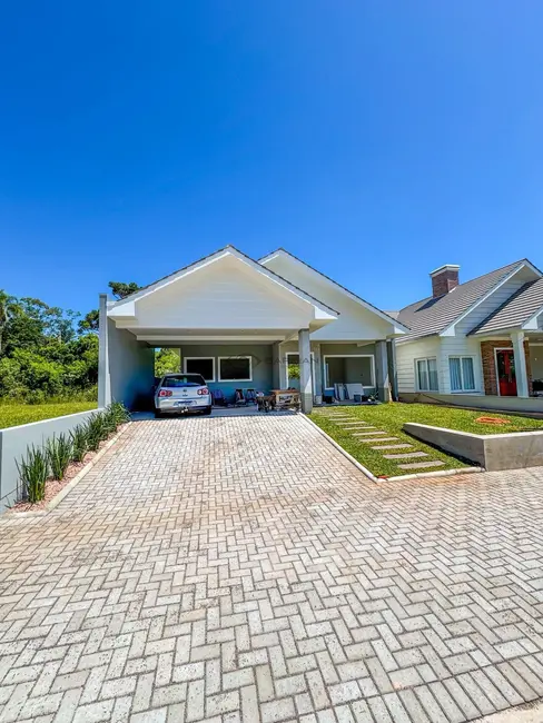 Foto 2 de Casa com 3 quartos à venda, 134m2 em Linha Santa Cruz, Santa Cruz Do Sul - RS