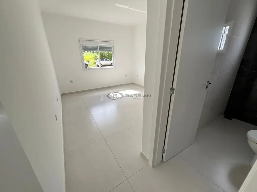 Foto 9 de Casa com 2 quartos à venda, 107m2 em João Alves, Santa Cruz Do Sul - RS