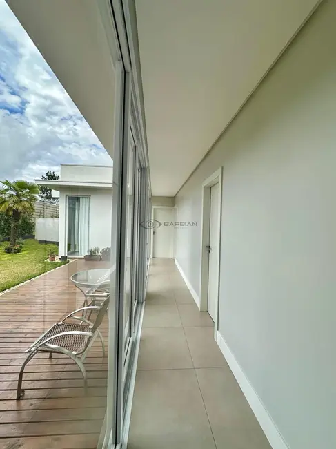 Casa com 3 quartos à venda, 180m2 em Country, Santa Cruz Do Sul - RS - imagem 8 Foto 8 de Casa com 3 quartos à venda, 180m2 em Country, Santa Cruz Do Sul - RS