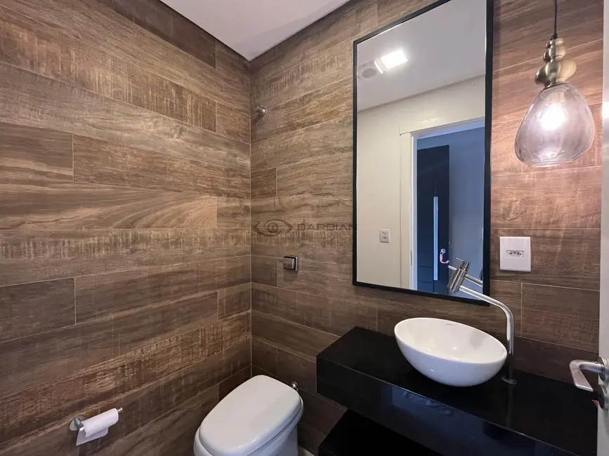 Casa com 3 quartos à venda, 168m2 em Country, Santa Cruz Do Sul - RS - imagem 6 Foto 6 de Casa com 3 quartos à venda, 168m2 em Country, Santa Cruz Do Sul - RS