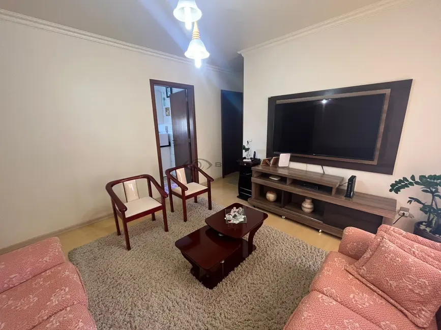 Foto 2 de Apartamento com 2 quartos à venda, 62m2 em Centro, Santa Cruz Do Sul - RS