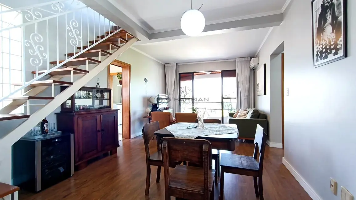 Foto 2 de Apartamento com 2 quartos à venda, 145m2 em Centro, Santa Cruz Do Sul - RS