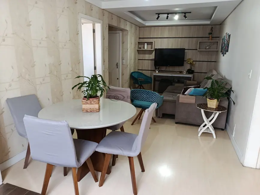 Foto 2 de Apartamento com 2 quartos à venda, 77m2 em Centro, Santa Cruz Do Sul - RS