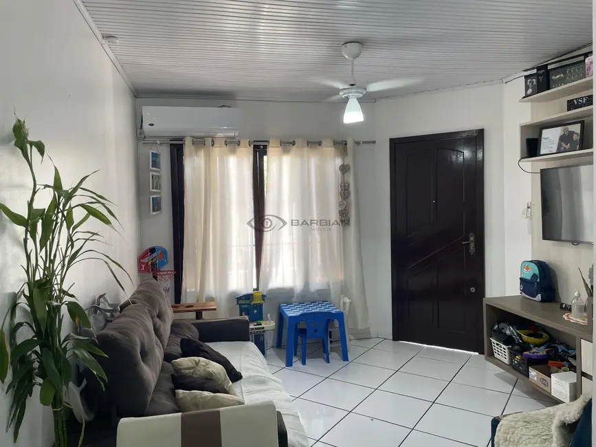 Foto 2 de Casa com 2 quartos à venda, 113m2 em Arroio Grande, Santa Cruz Do Sul - RS