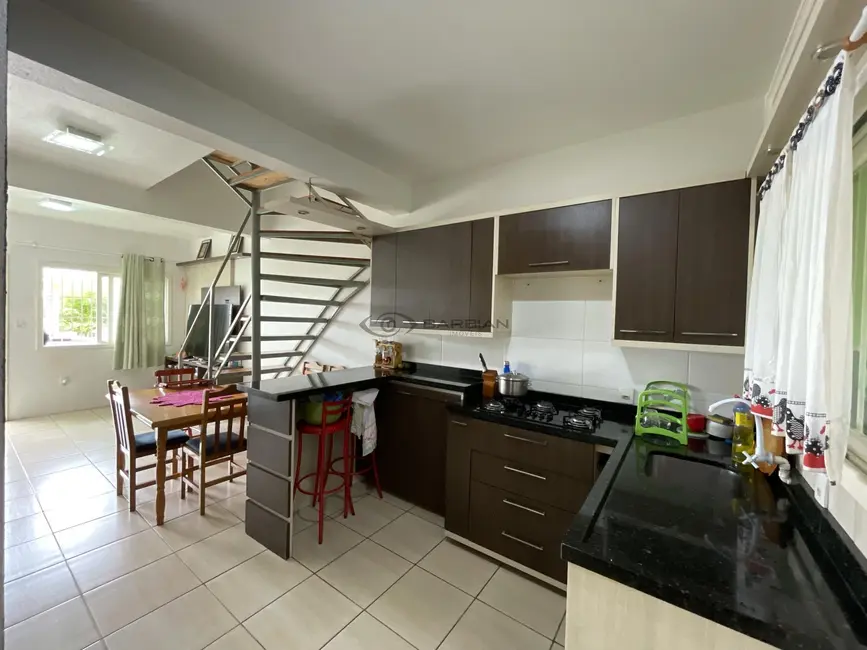 Foto 5 de Apartamento com 2 quartos à venda, 64m2 em Esmeralda, Santa Cruz Do Sul - RS