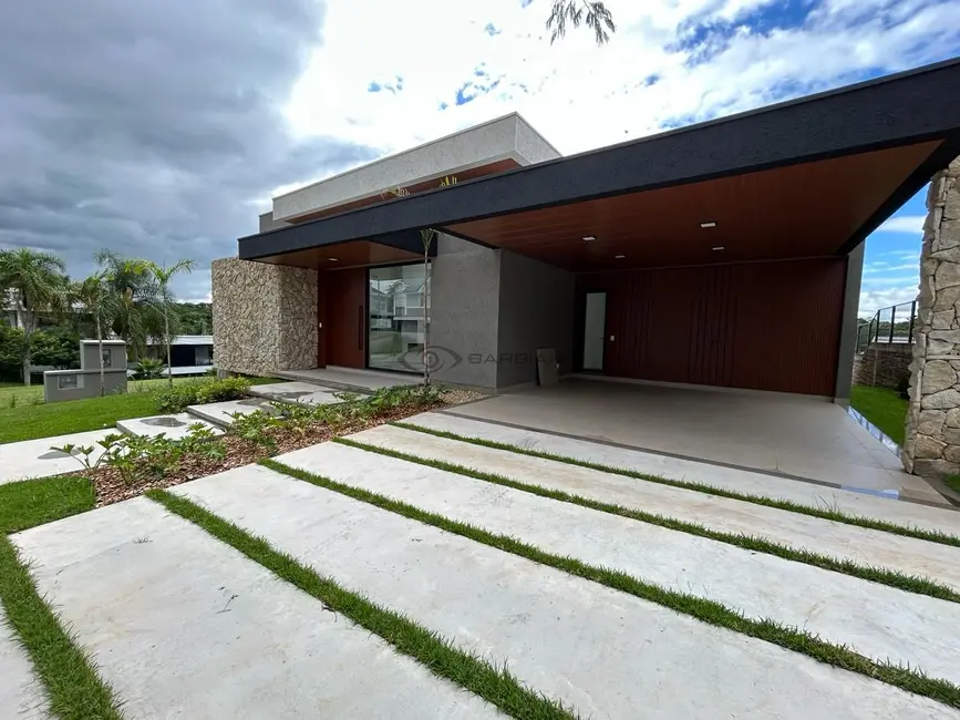 Foto 2 de Casa de Condomínio com 3 quartos à venda, 197m2 em Country, Santa Cruz Do Sul - RS