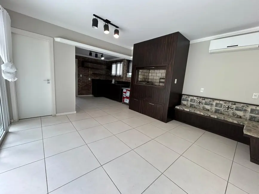 Foto 5 de Casa de Condomínio com 3 quartos à venda, 300m2 em Country, Santa Cruz Do Sul - RS