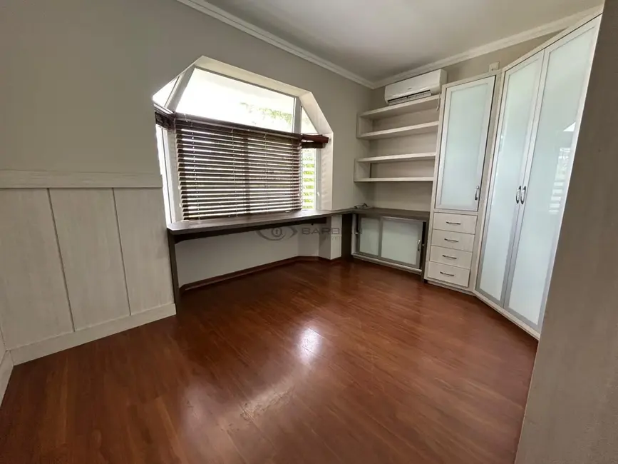 Foto 9 de Casa de Condomínio com 3 quartos à venda, 300m2 em Country, Santa Cruz Do Sul - RS