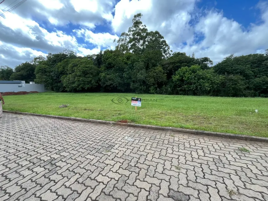 Foto 1 de Terreno / Lote à venda, 300m2 em Country, Santa Cruz Do Sul - RS