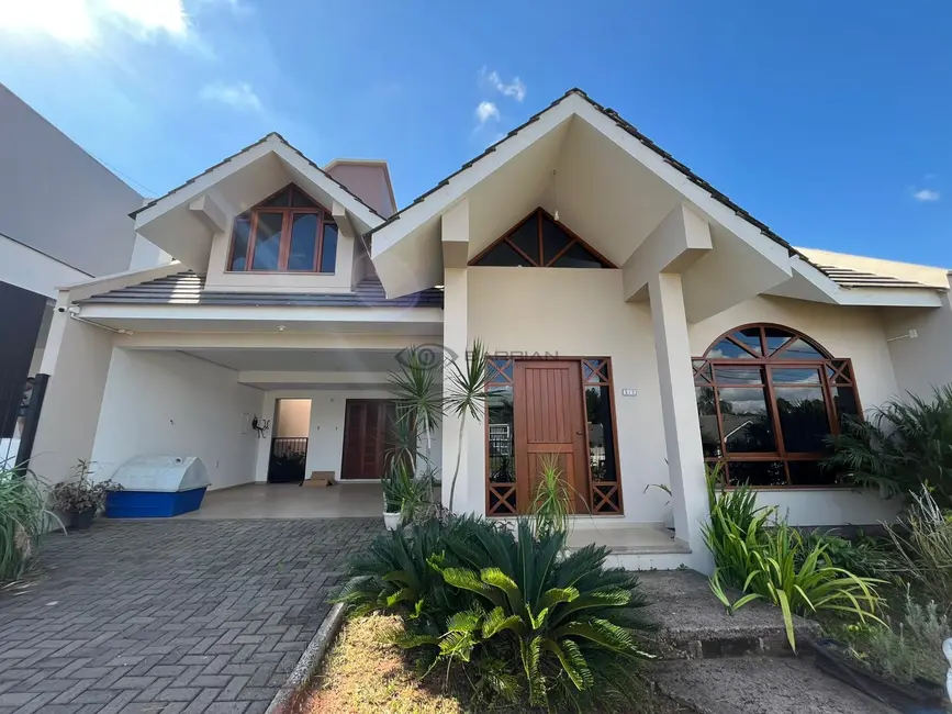 Foto 1 de Casa com 3 quartos à venda, 210m2 em Country, Santa Cruz Do Sul - RS