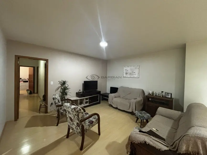 Foto 3 de Apartamento com 3 quartos à venda, 108m2 em Centro, Santa Cruz Do Sul - RS