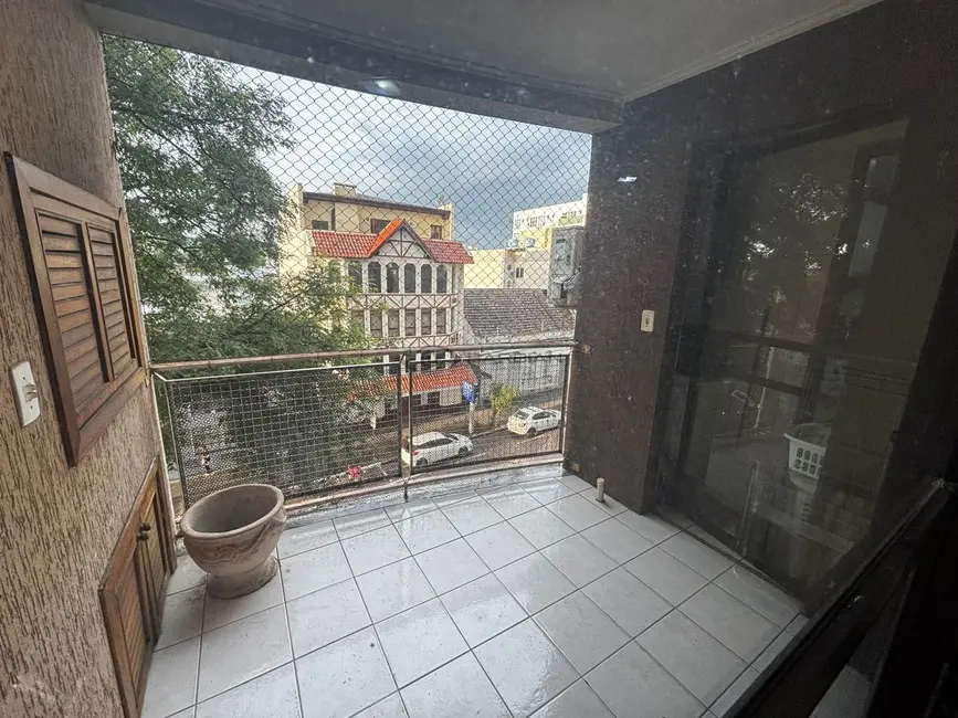 Foto 6 de Apartamento com 3 quartos à venda, 108m2 em Centro, Santa Cruz Do Sul - RS