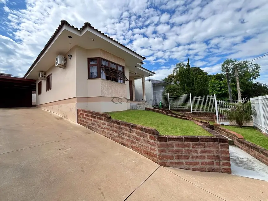 Foto 3 de Casa com 3 quartos à venda, 145m2 em Vera Cruz - RS