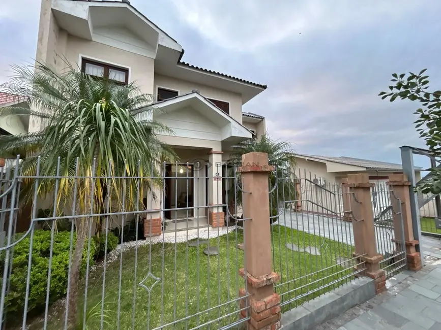 Foto 3 de Casa com 3 quartos à venda, 190m2 em São João, Santa Cruz Do Sul - RS